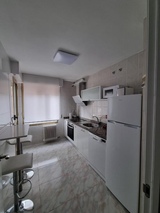 Vivienda Silvia Renfe Apartment León Exterior foto