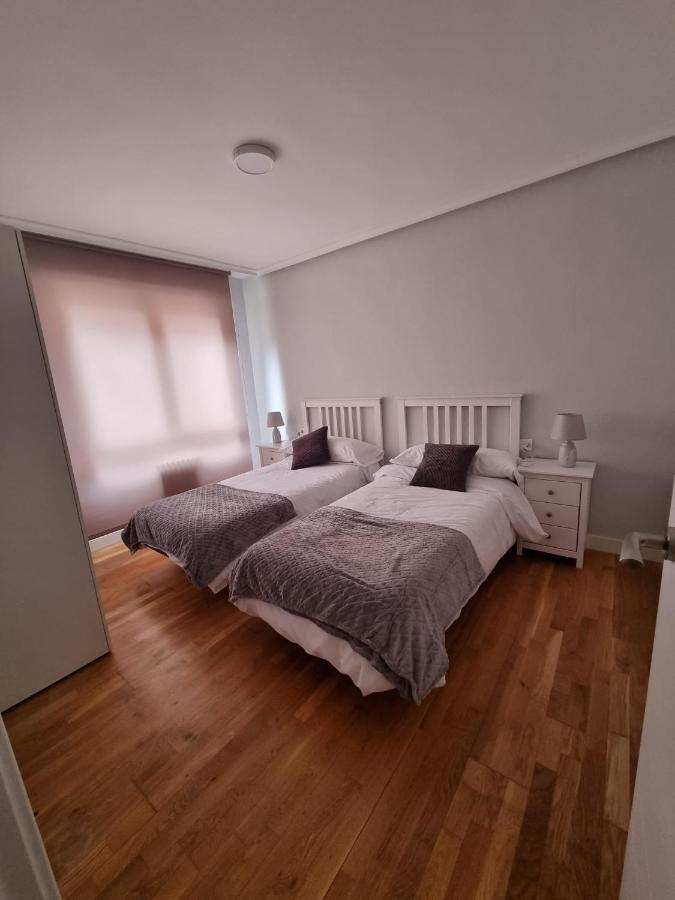 Vivienda Silvia Renfe Apartment León Exterior foto